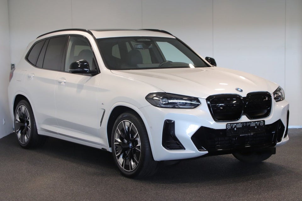 BMW iX3 Charged Plus M-Sport 5d