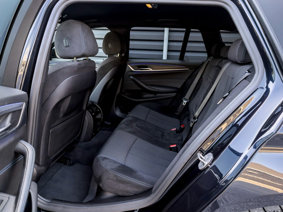 BMW 530i 2,0 Touring M-Sport aut. 5d