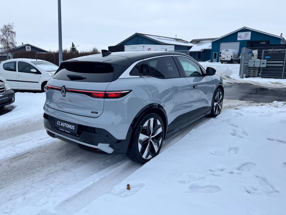 Renault Megane E-Tech 60 Techno 5d