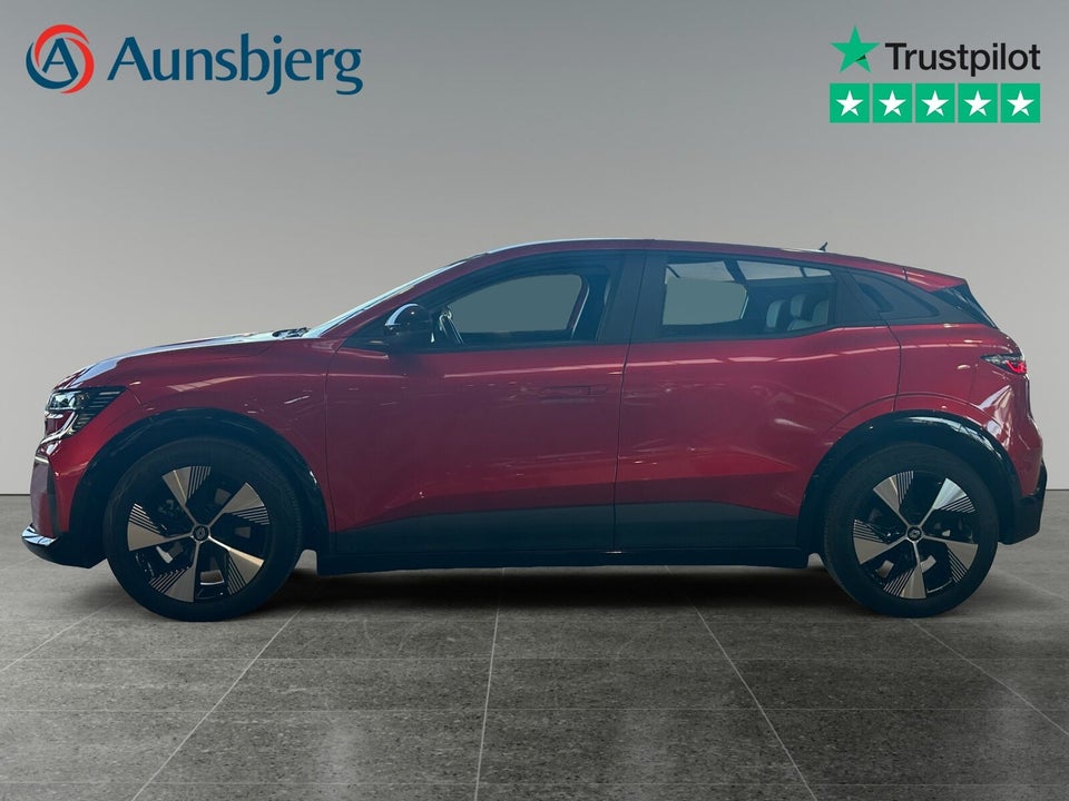 Renault Megane E-Tech 40 Equilibre 5d