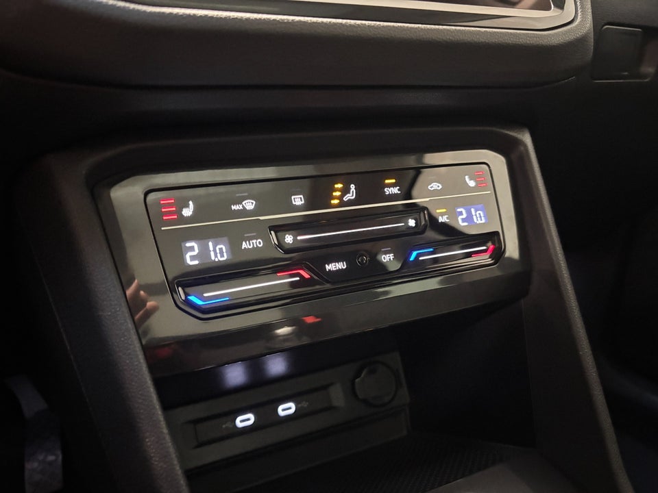 VW Tiguan 1,4 eHybrid Elegance DSG 5d