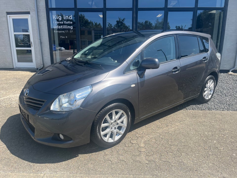 Toyota Verso 1,8 TX 7prs 5d