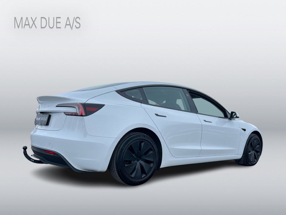 Tesla Model 3 RWD 4d