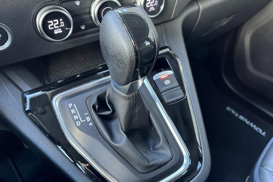 Nissan Townstar 45 Combi N-Connecta L1H1 5d