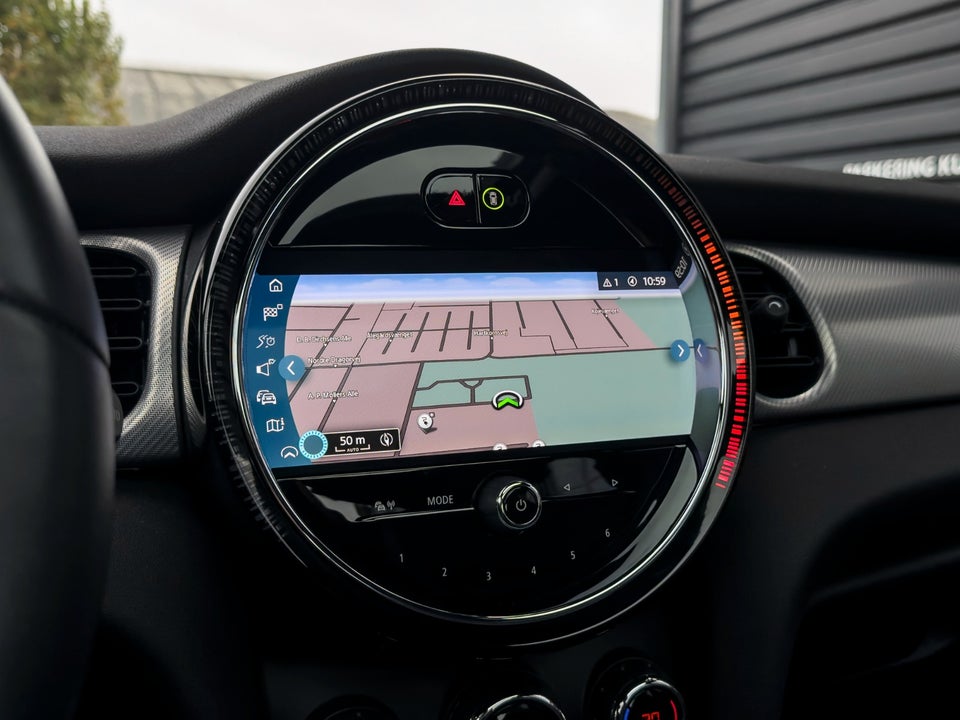 MINI Cooper SE Younique Trim 3d