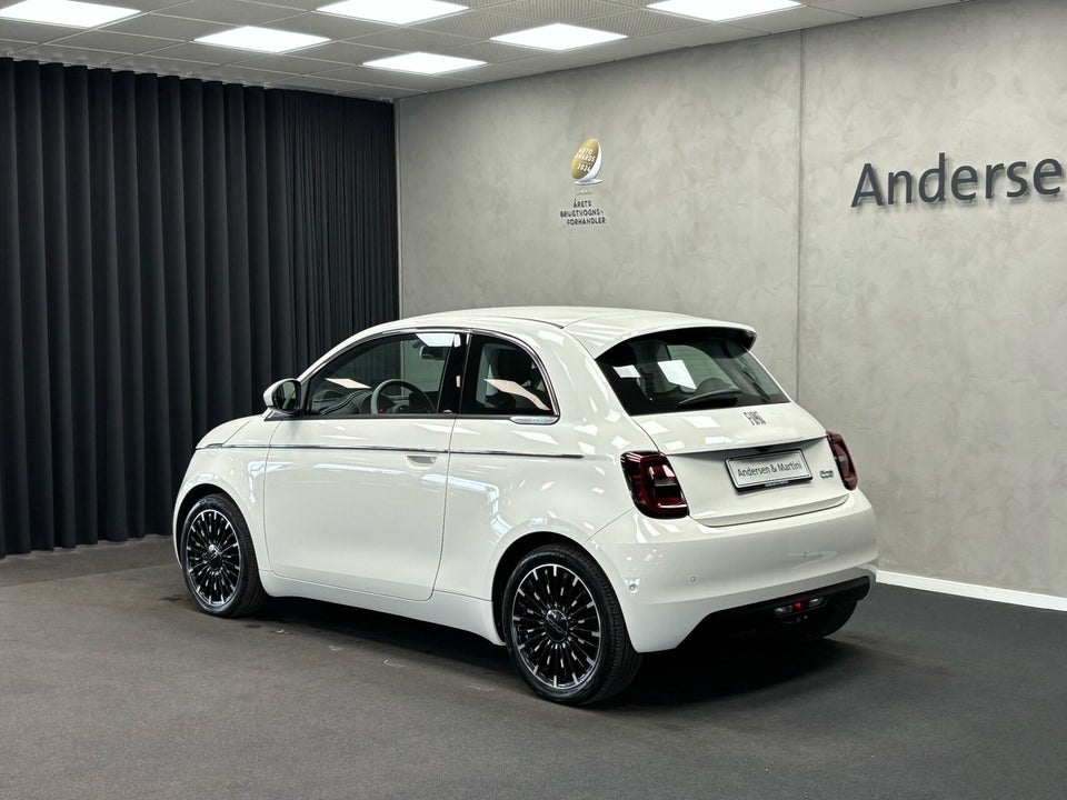Fiat 500e 42 la Prima by Bocelli 3d