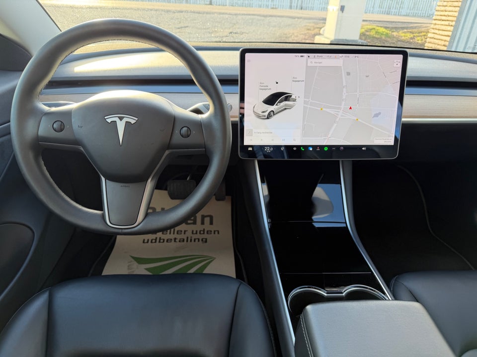 Tesla Model 3 Long Range AWD 4d