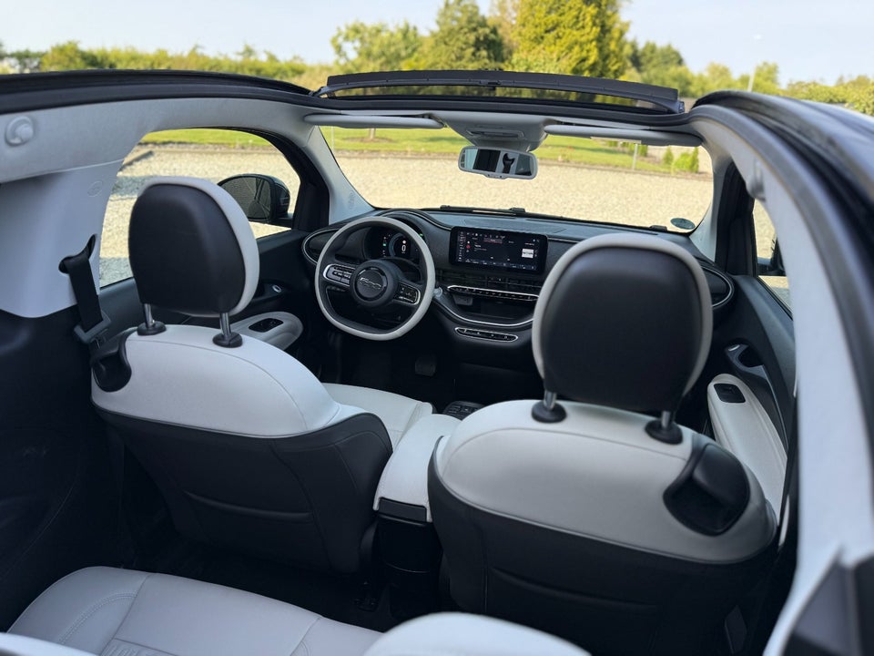 Fiat 500e 42 la Prima Cabrio 2d