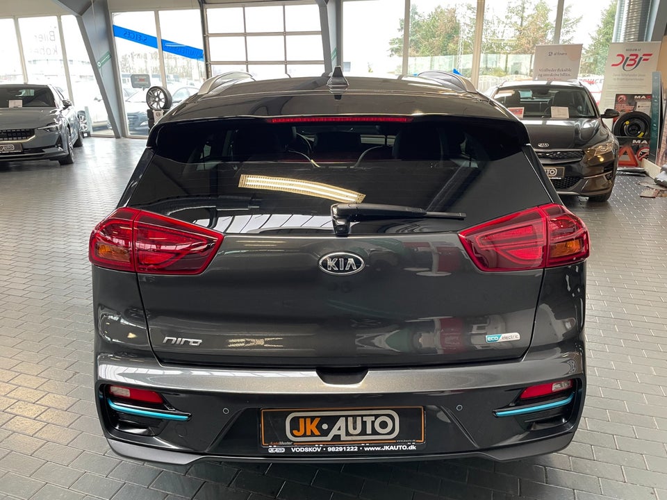 Kia e-Niro 64 Premium 5d