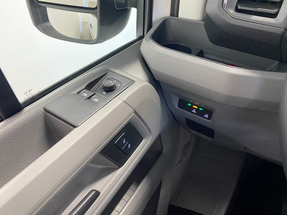 MAN TGE 2,0 3.140 Kombi L3H2 aut. FWD