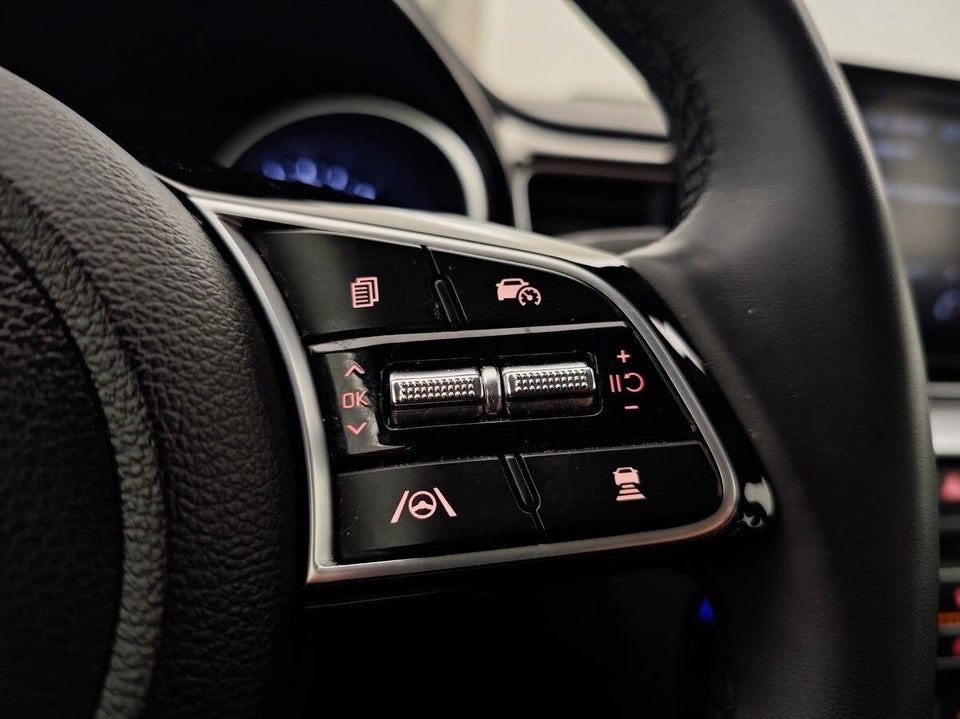 Kia Ceed 1,6 PHEV Prestige SW DCT 5d