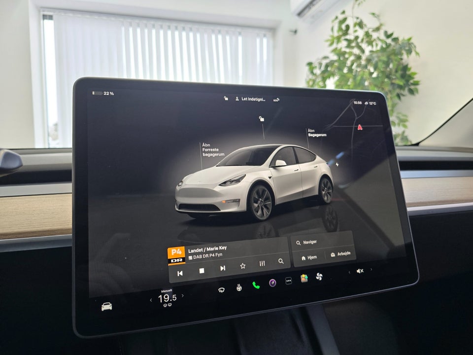 Tesla Model Y RWD 5d