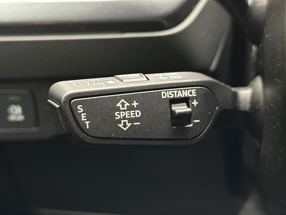 Audi Q4 e-tron 45 S-line 5d