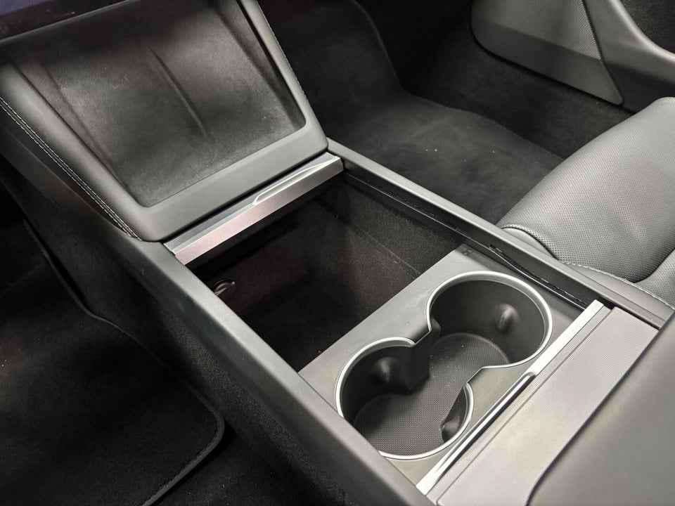 Tesla Model 3 Performance AWD 4d