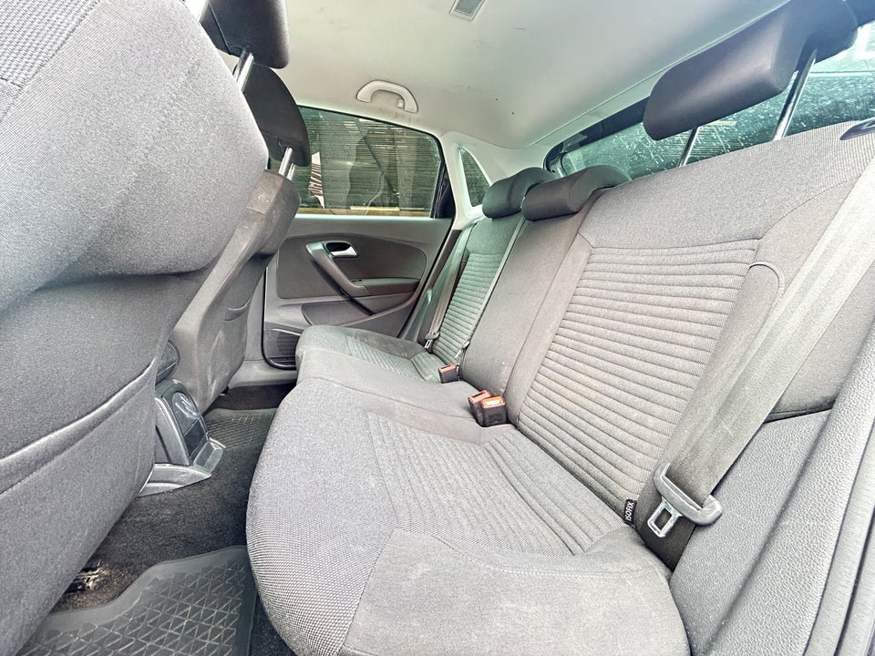 VW Polo 1,6 TDi 90 Comfortline DSG 5d