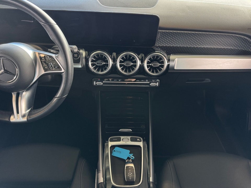 Mercedes EQB250+ Progressive 5d