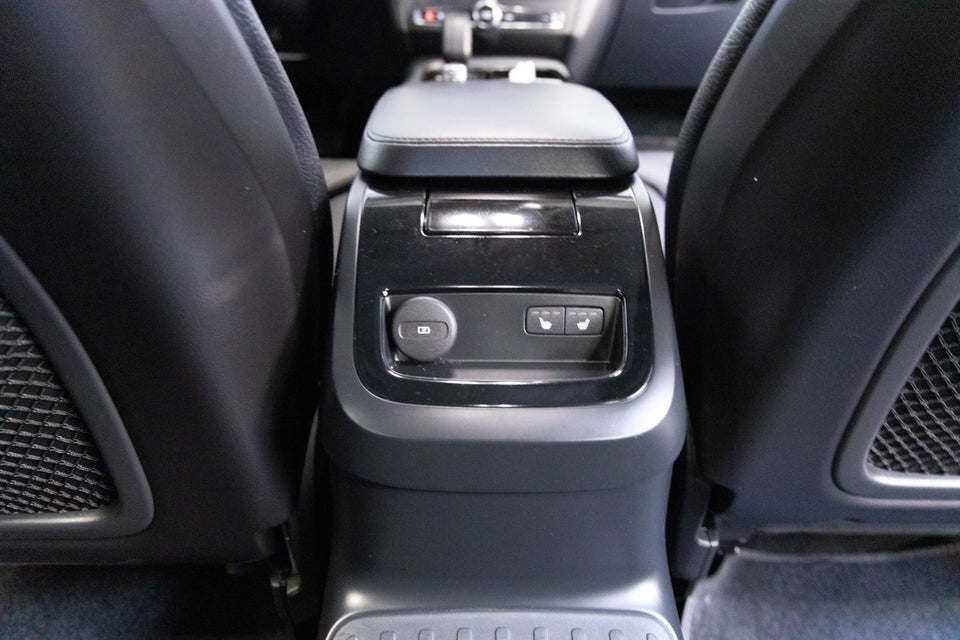 Volvo V90 2,0 T6 ReCharge Plus Dark aut. AWD 5d