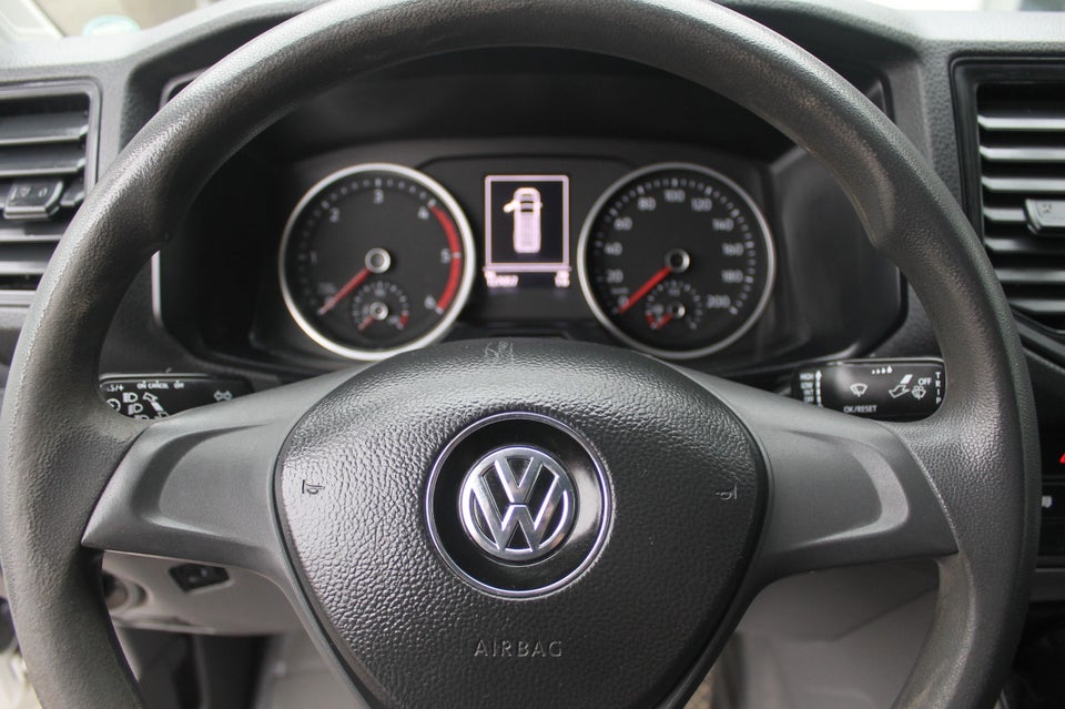 VW Crafter 30 2,0 TDi 177 Kassevogn L3H2 4Motion