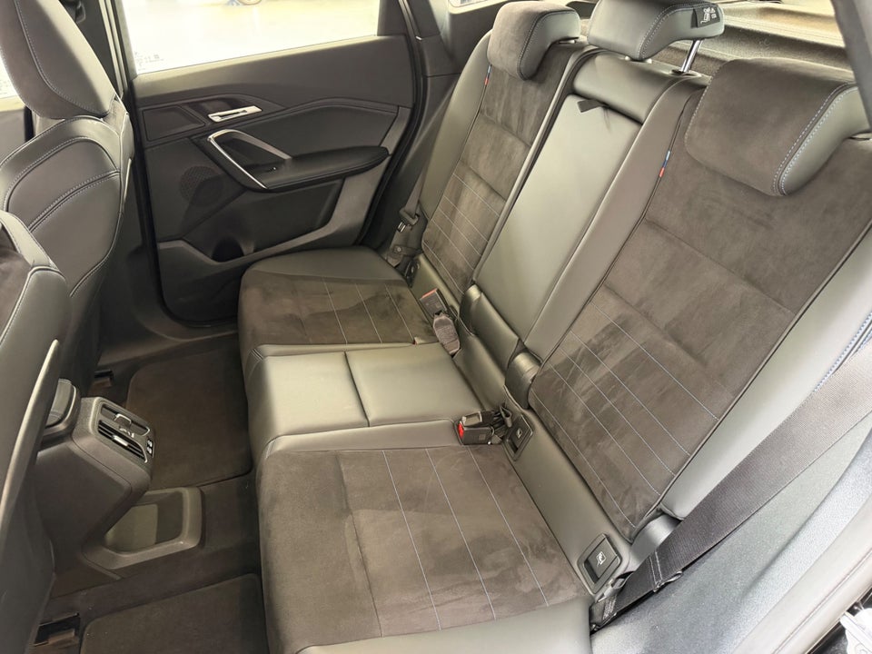 BMW iX1 xDrive30 M-Sport 5d