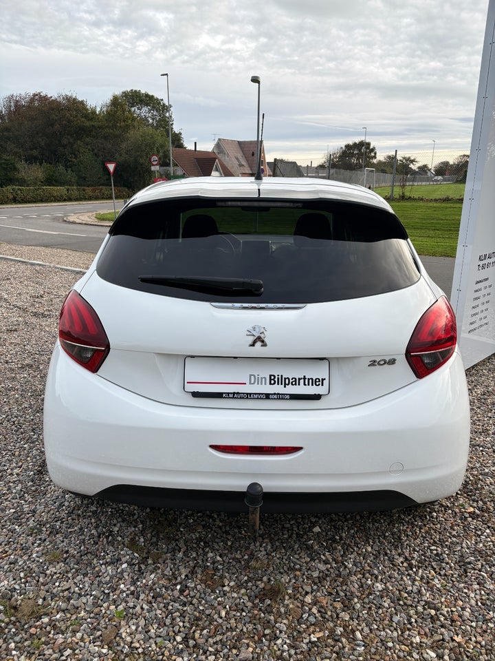 Peugeot 208 1,5 BlueHDi 100 Envy+ 5d
