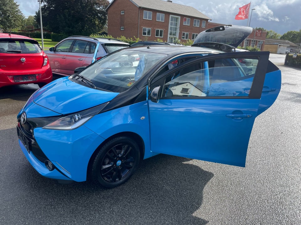 Toyota Aygo 1,0 VVT-i x-cite 5d