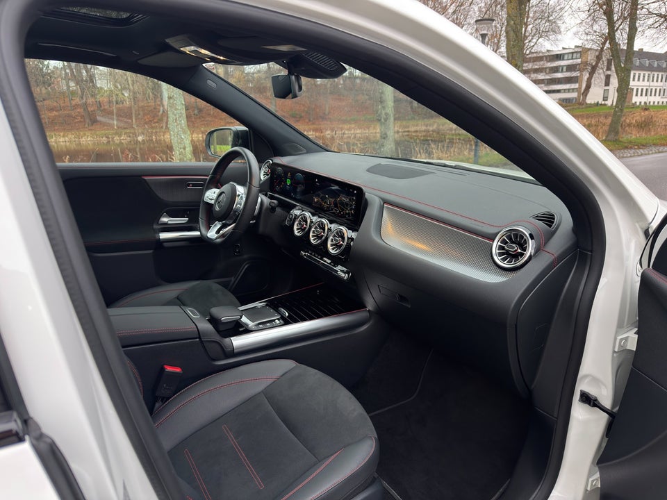 Mercedes EQA250 AMG Line 5d