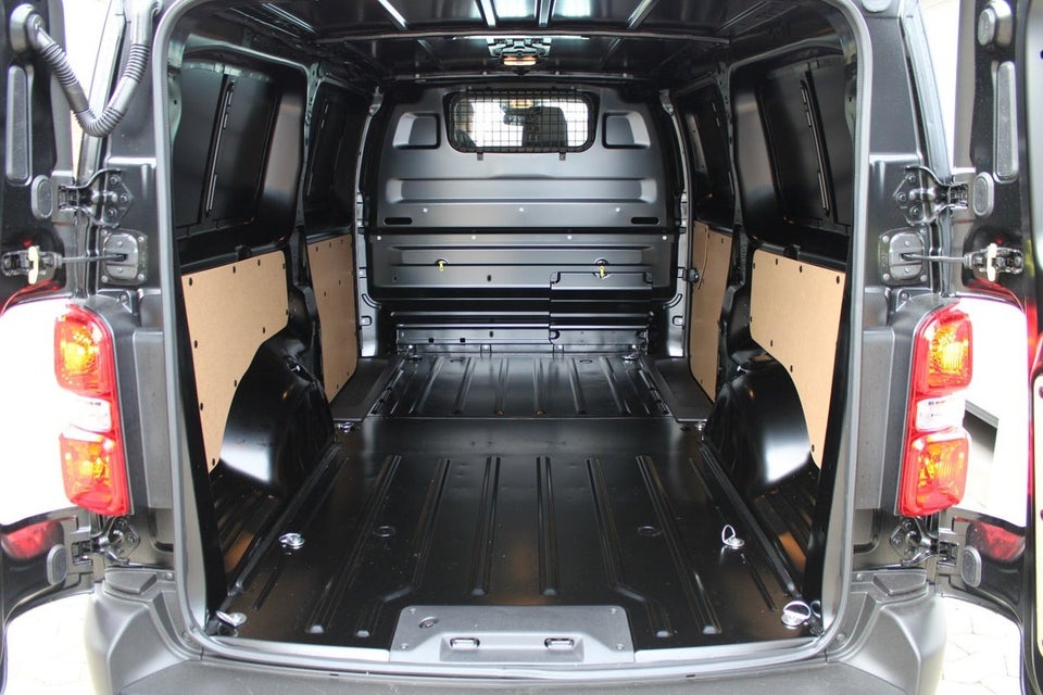Toyota ProAce 75 Long Comfort Master