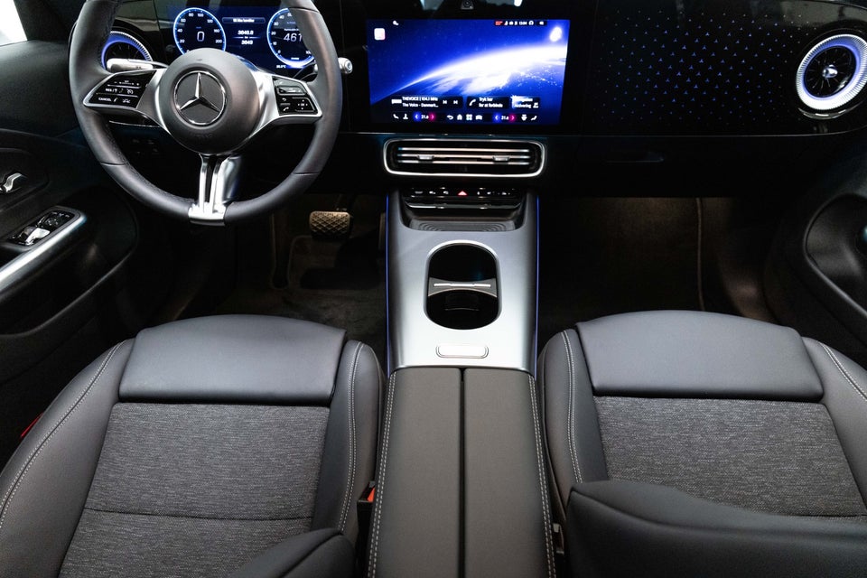Mercedes CLA250+ EQ Progressive Advance Plus 4d