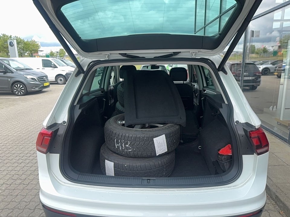 VW Tiguan 2,0 TDi 150 Comfortline + DSG 5d