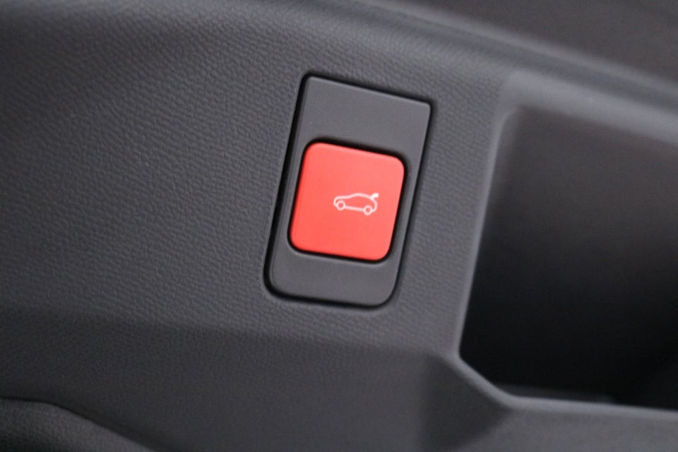 Peugeot e-5008 77 GT Pack 7prs 5d