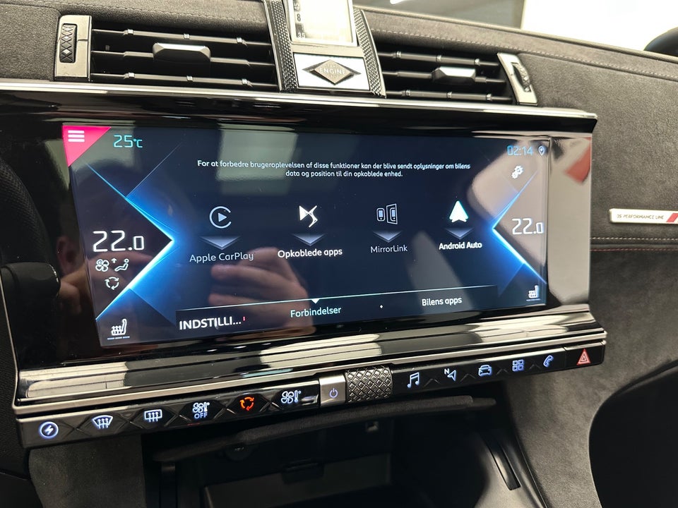 DS DS 7 CrossBack 1,6 E-Tense Prestige EAT8 AWD 5d