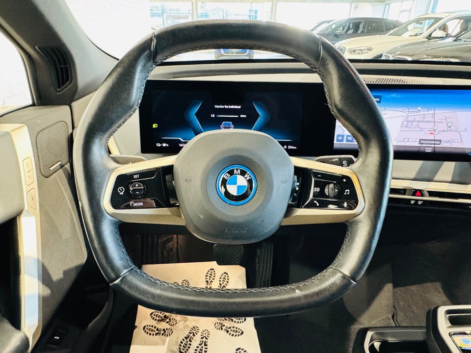 BMW iX xDrive40 5d