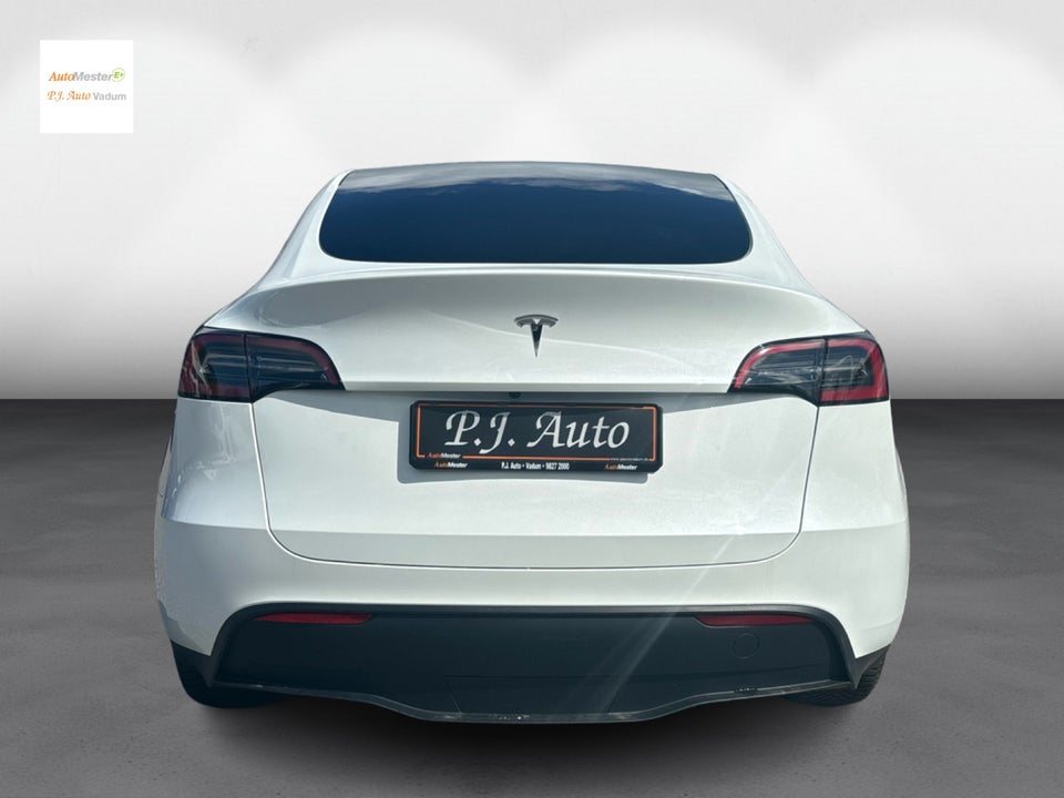 Tesla Model Y RWD 5d