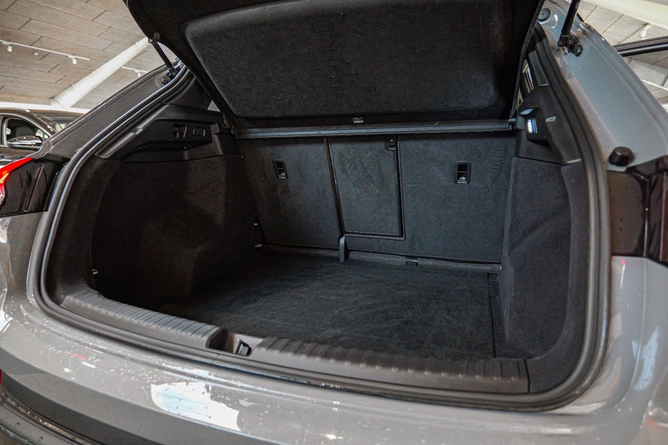 Audi Q4 e-tron 50 quattro 5d