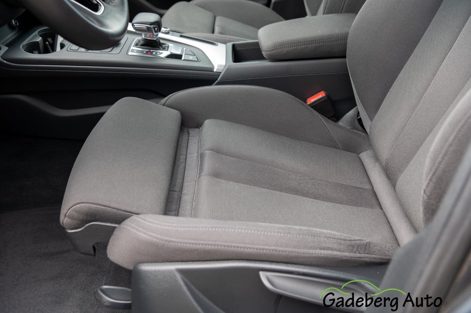 Audi A4 40 TFSi Sport Prestige S-tr. 4d