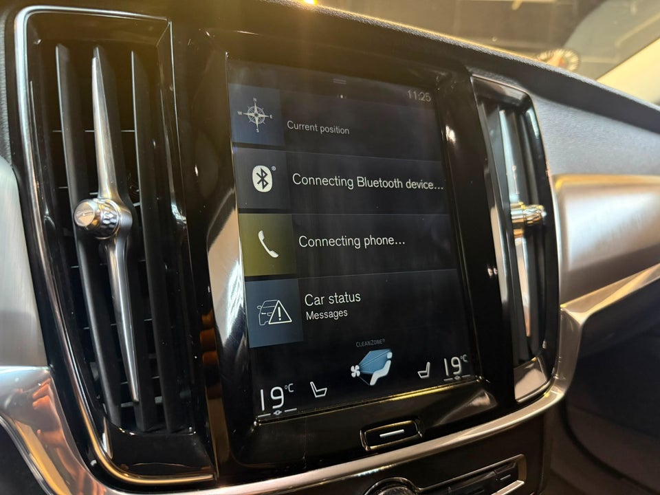 Volvo V90 2,0 D3 150 Momentum aut. 5d