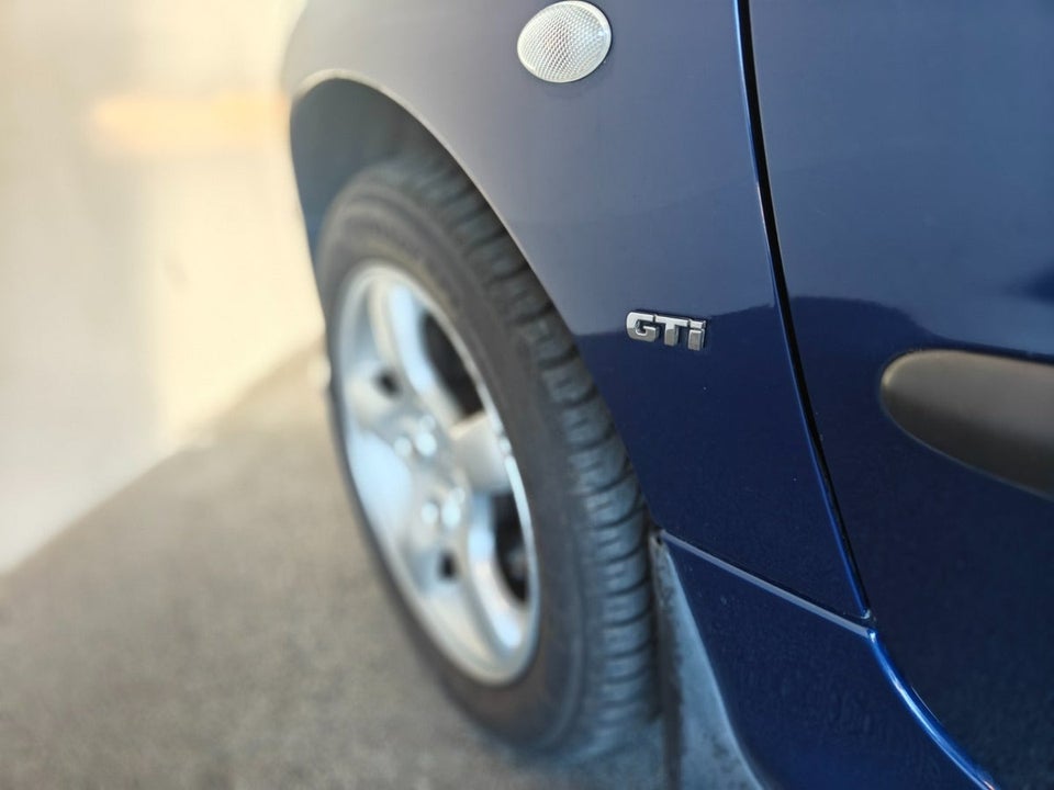Peugeot 206 2,0 GTi 3d