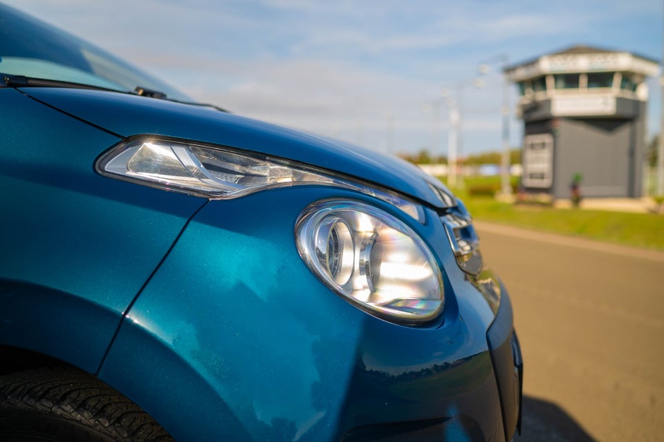 Citroën C1 1,0 VTi Shine Limited 5d