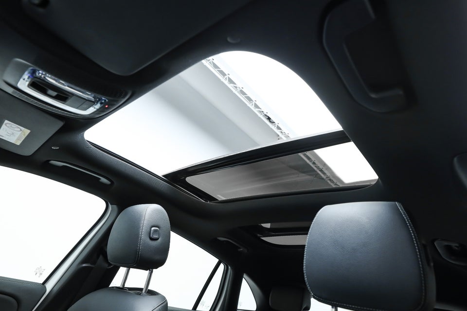 Mercedes EQA350 Progressive 4Matic 5d