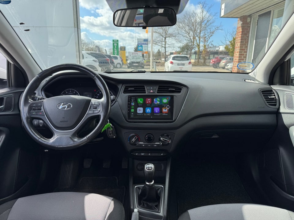 Hyundai i20 1,25 Trend 5d