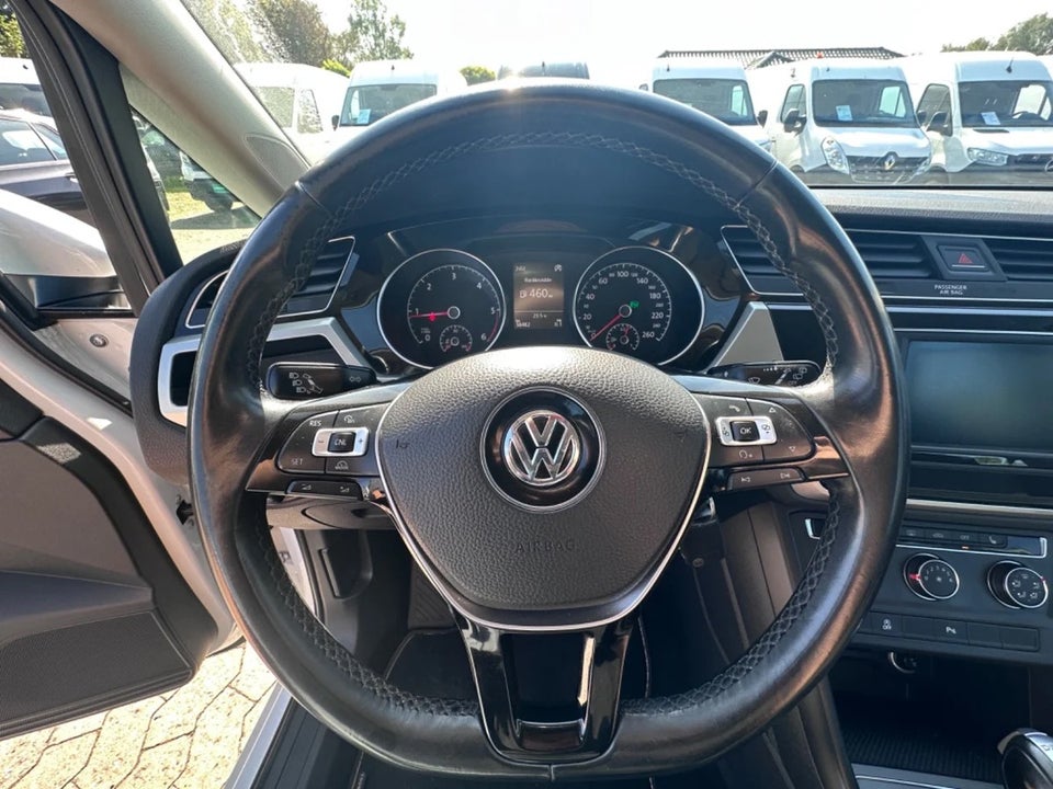 VW Touran 1,6 TDi 110 Trendline DSG Van 5d