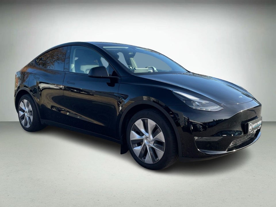 Tesla Model Y Long Range AWD 5d
