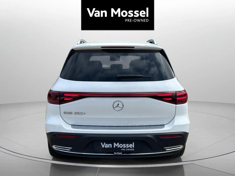 Mercedes EQB250+ Progressive Advance Plus 5d