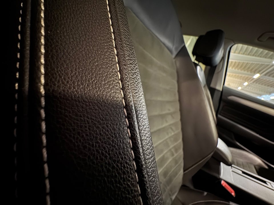 VW Passat 1,5 TSi 150 Elegance High Variant DSG 5d