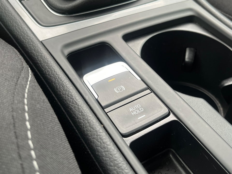 VW Golf VII 1,2 TSi 105 Comfortline Variant BMT 5d