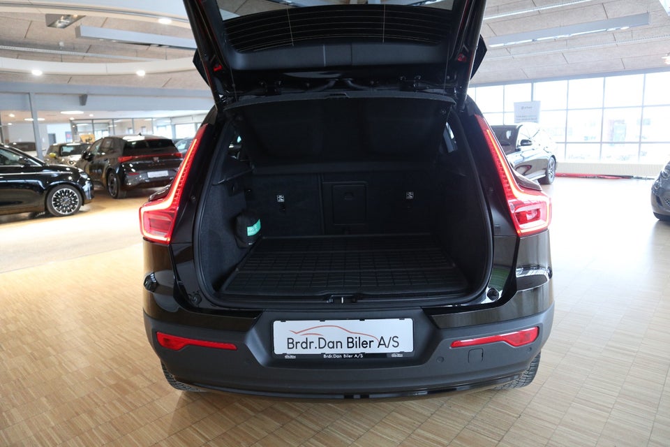 Volvo XC40 P6 ReCharge Plus 5d