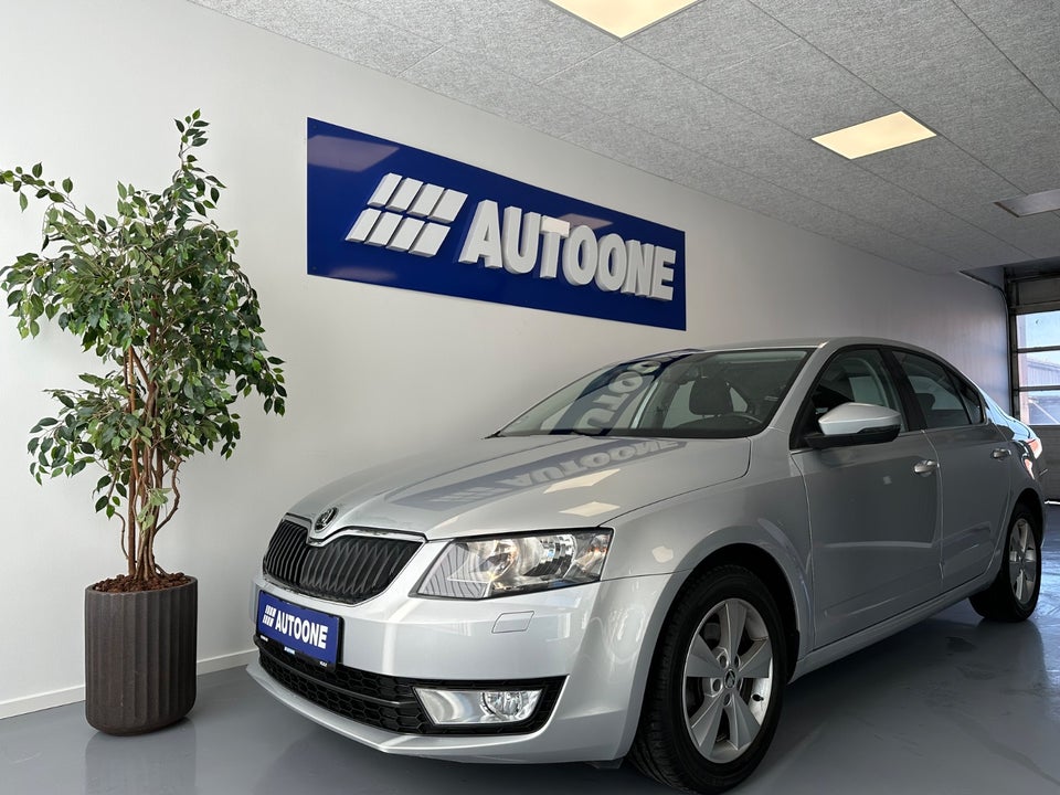 Skoda Octavia 1,4 TSi 140 Elegance DSG 5d