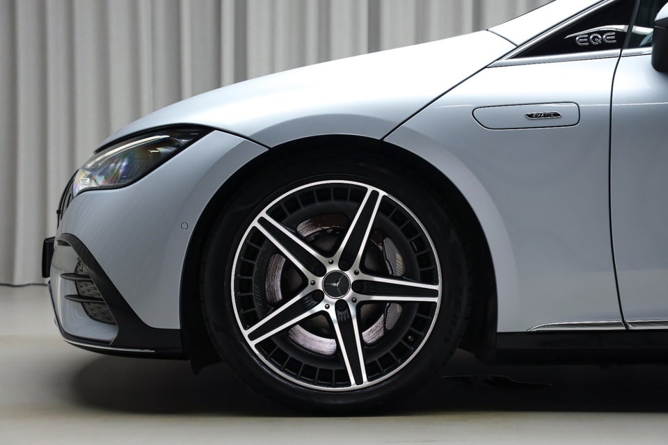 Mercedes EQE43 AMG 4Matic 4d