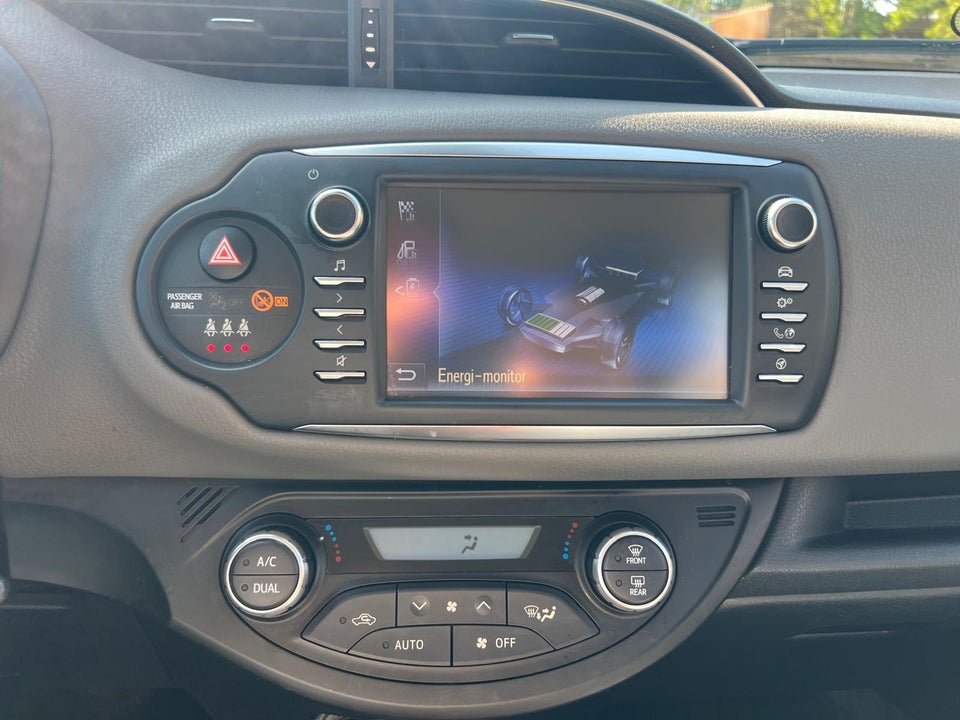 Toyota Yaris 1,5 Hybrid H2 e-CVT 5d