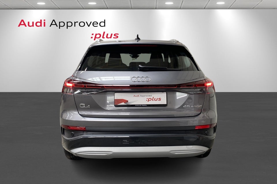 Audi Q4 e-tron 45 Progress 5d
